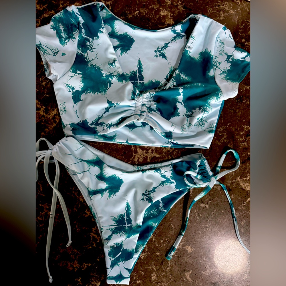 Adorable two piece